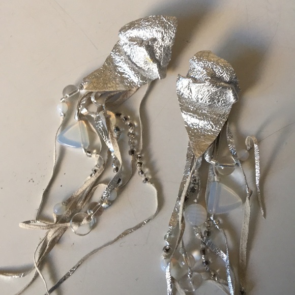 Boutique Jewelry - SILVER LEATHER HAND-MADE EARRINGS❣️